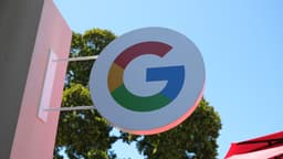 Google, Avrupa'nın Rekabet Düzenlemelerine Karşı Kullanıcı Gizliliğini Savunuyor