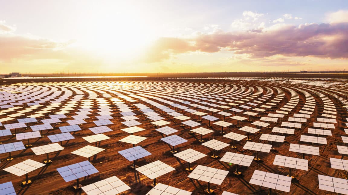 ABD'de Yenilenebilir Enerji Dönüşümü: Güneş Enerjisi Kömürü Geçti