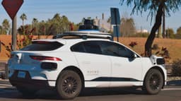 Uber ve Waymo, Phoenix'teki Ortaklıklarını Sona Erdiriyor